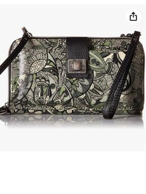 Sakroots 3 in 1 Crossbody Wristlet Phone Wallet Artist Circle Sage Spirit Desert